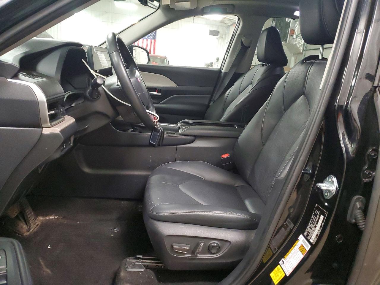 Toyota Grand Highlander Limited