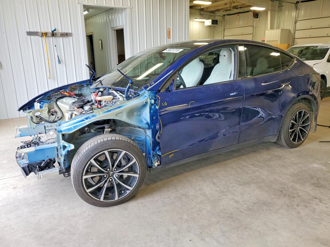 Salvage Tesla Model Y Image