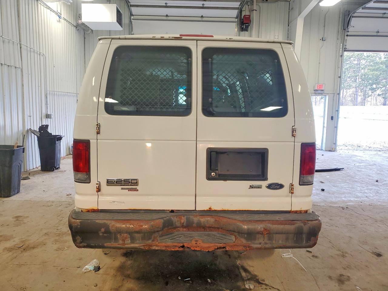 Ford Econoline E250 Van