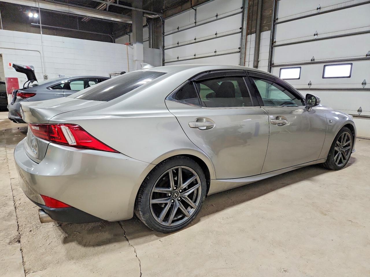 Lexus Is Base