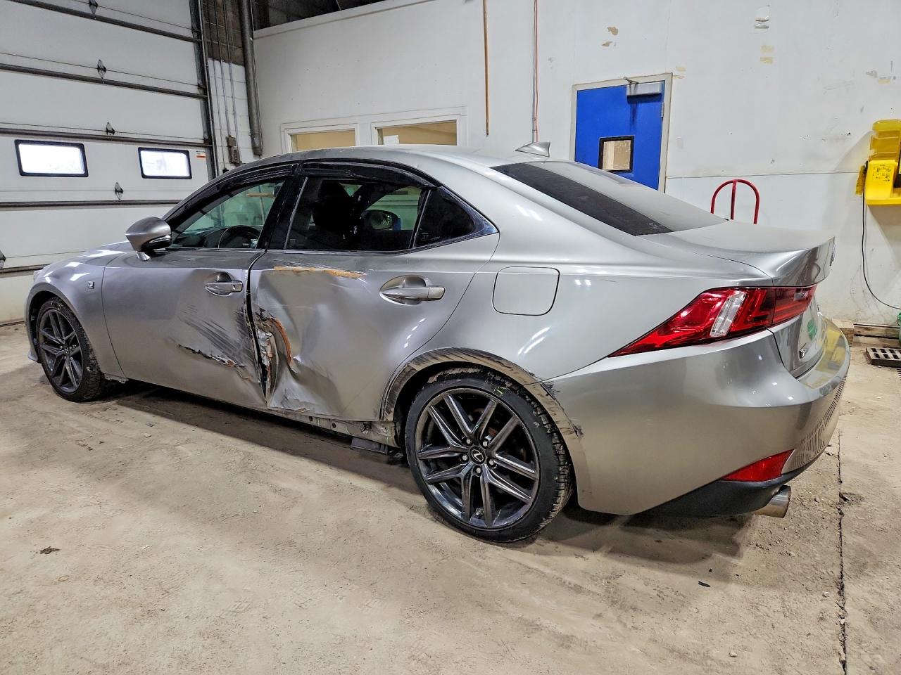 Lexus Is Base