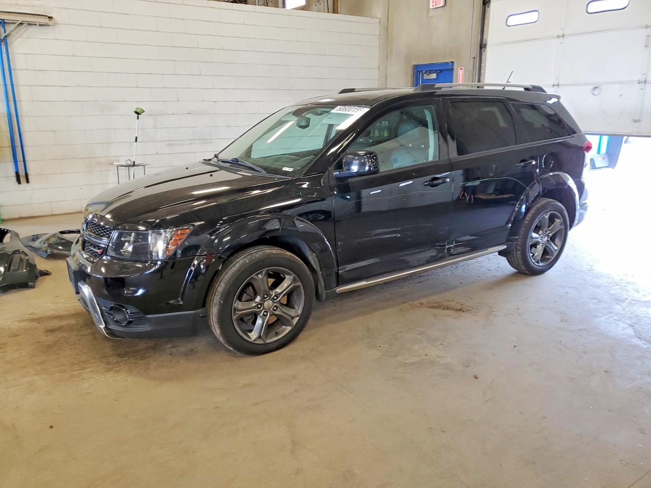 Salvage Dodge Journey Image