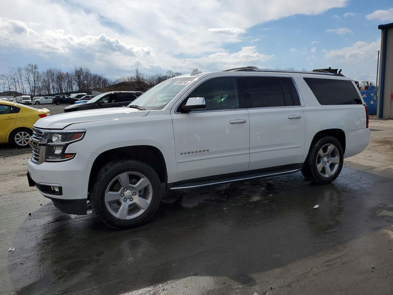Salvage Chevrolet Suburban Image