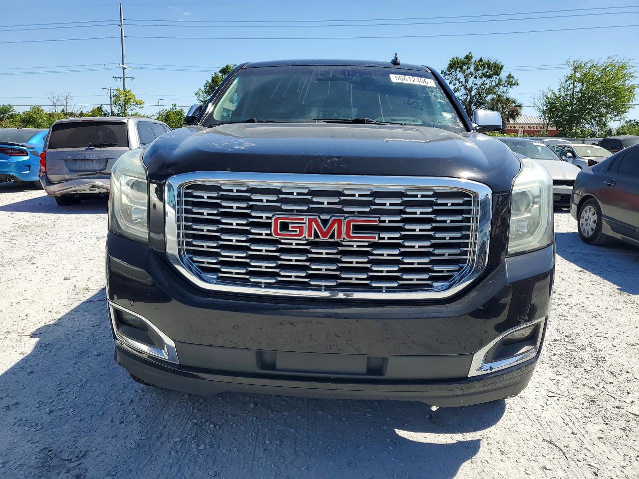 GMC Yukon Denali