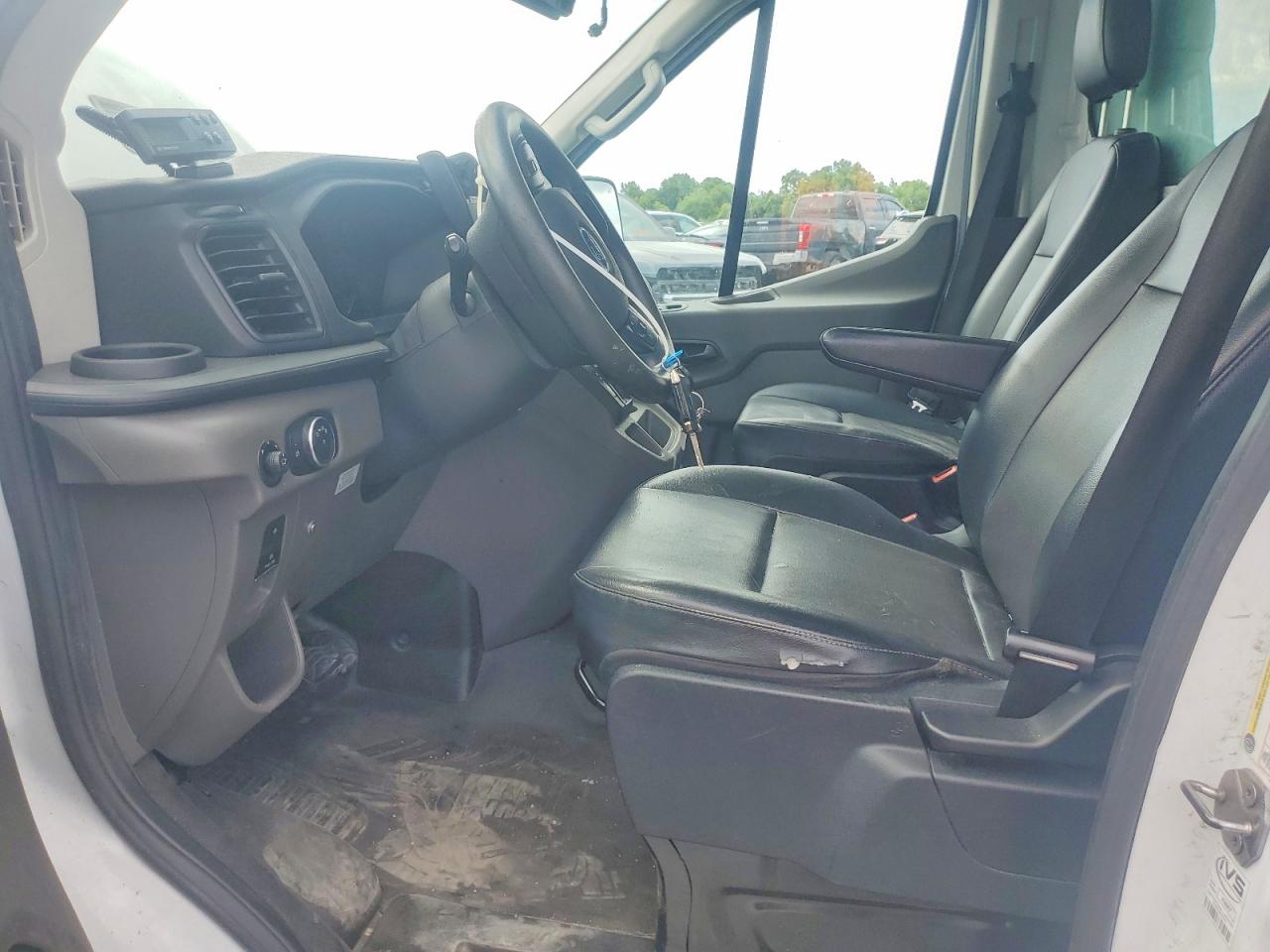 Ford Transit T-350