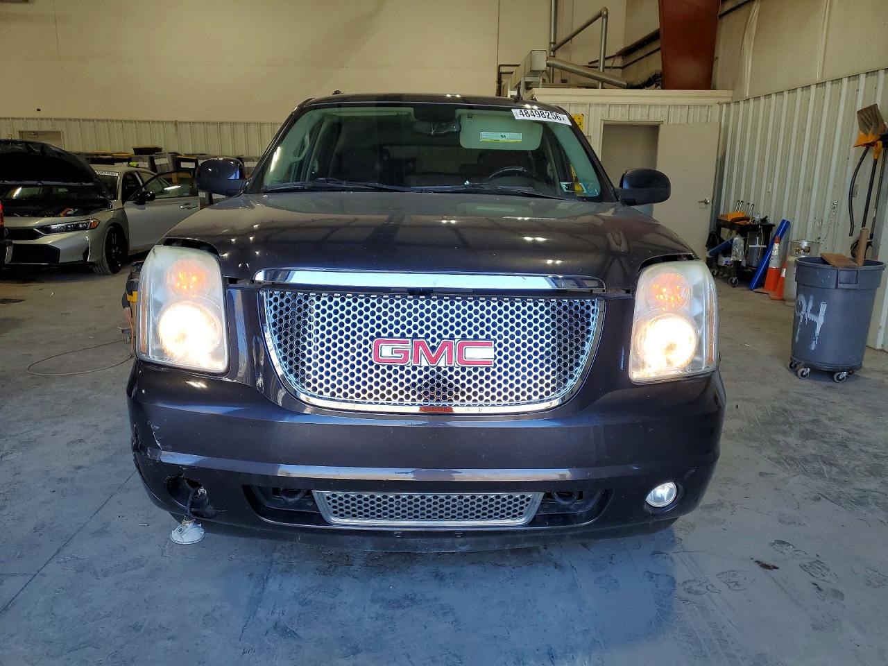 GMC Yukon Denali