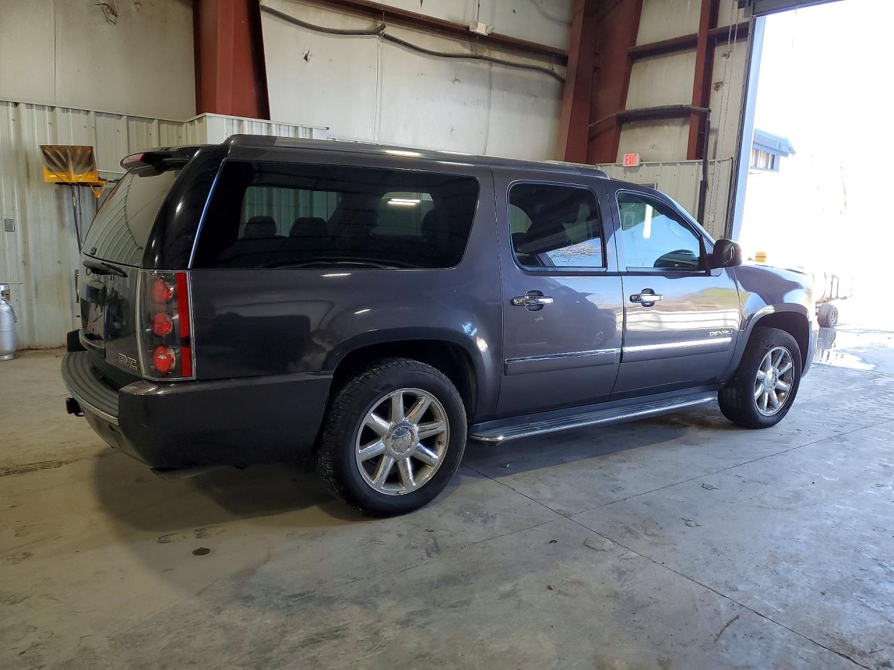 GMC Yukon Denali