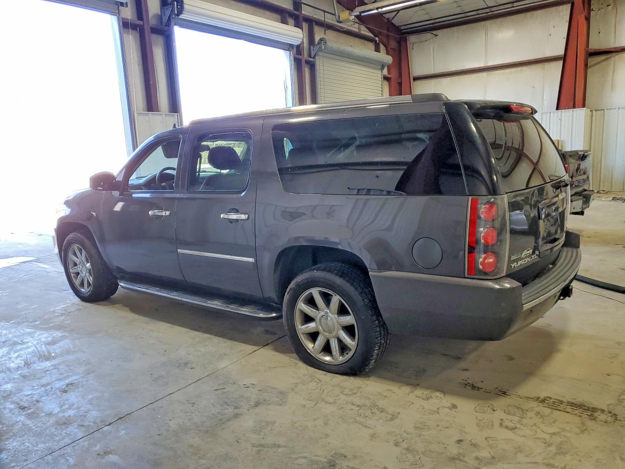 GMC Yukon Denali