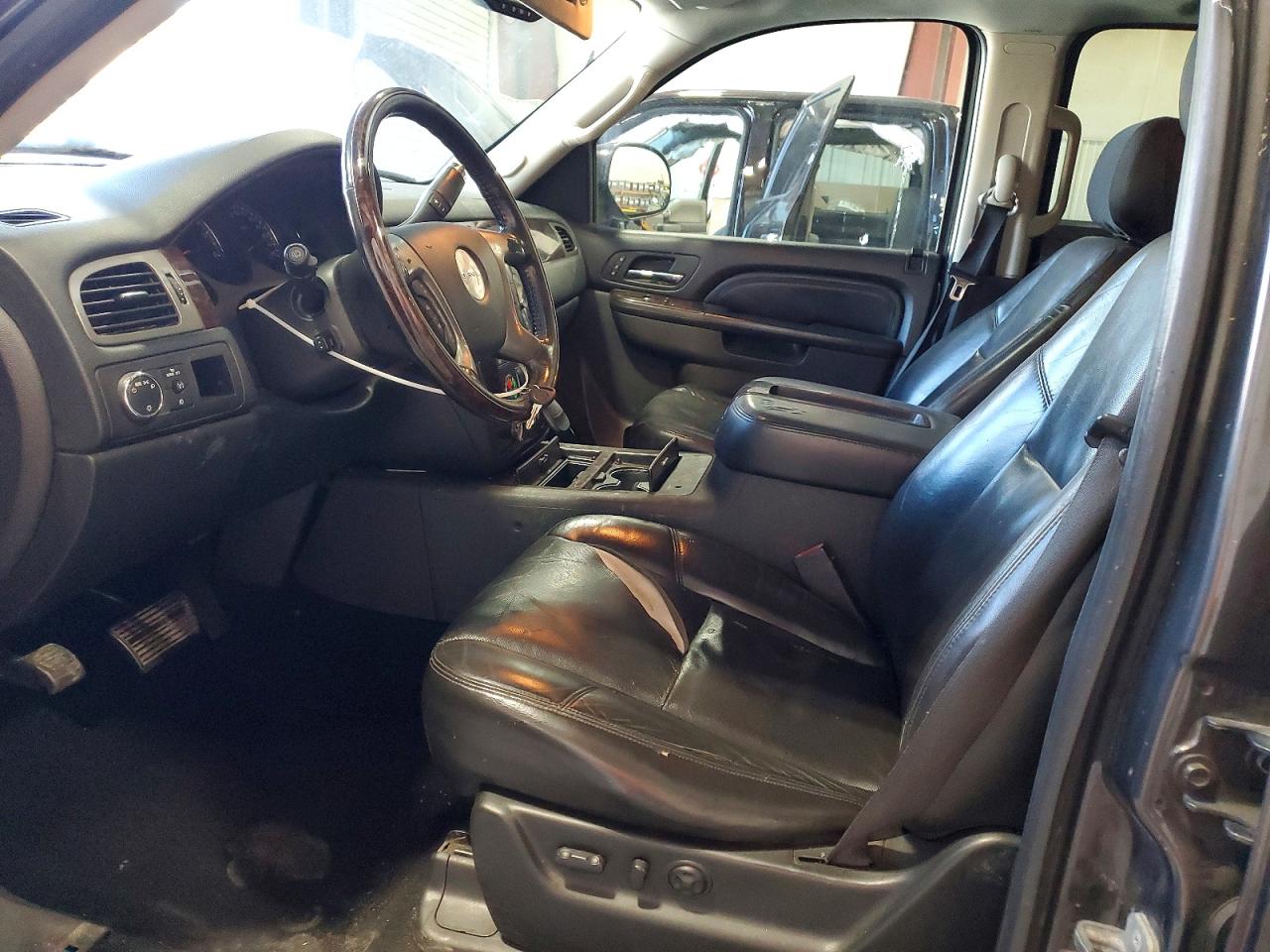 GMC Yukon Denali