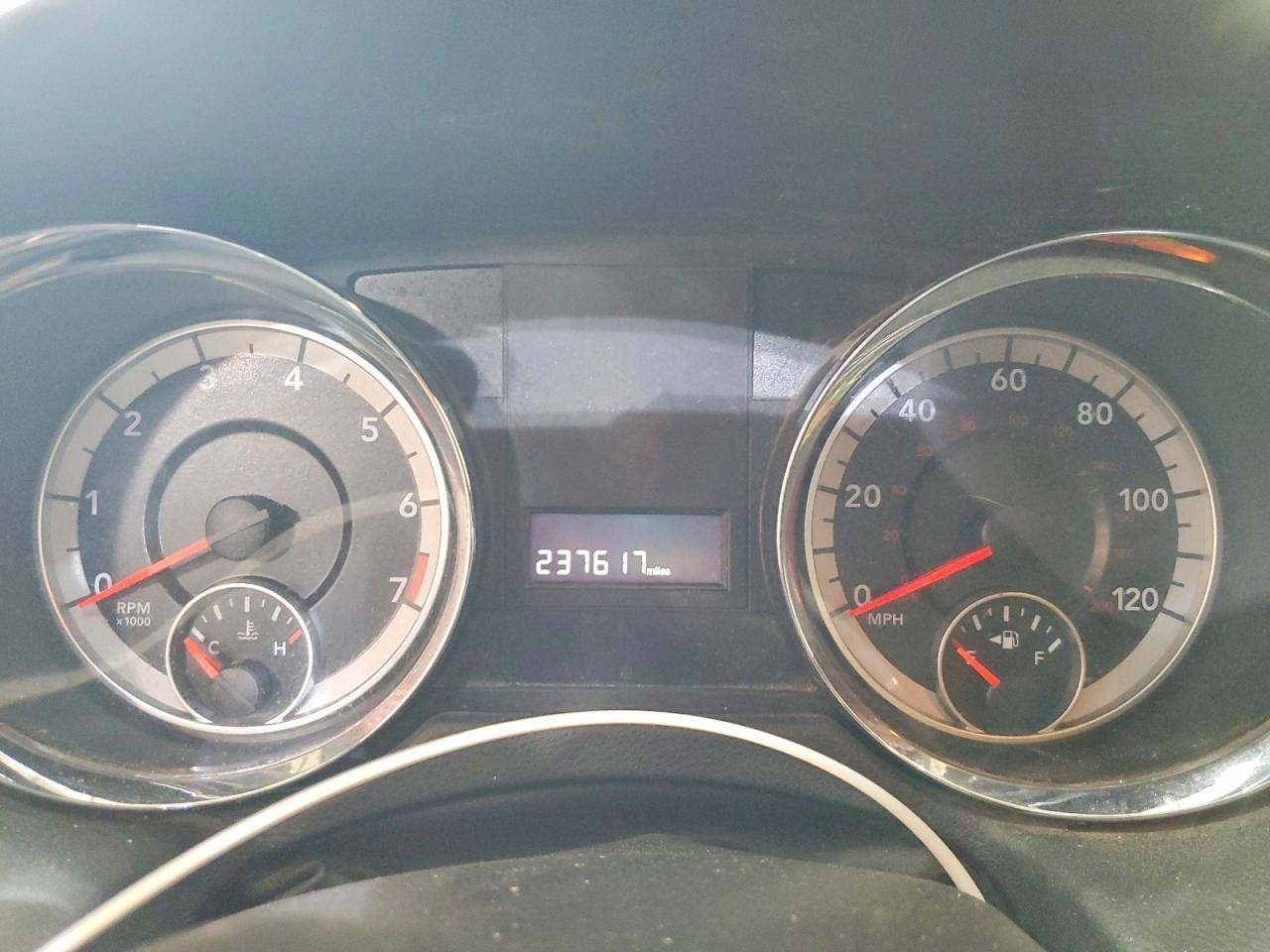 Dodge Caravan Sxt