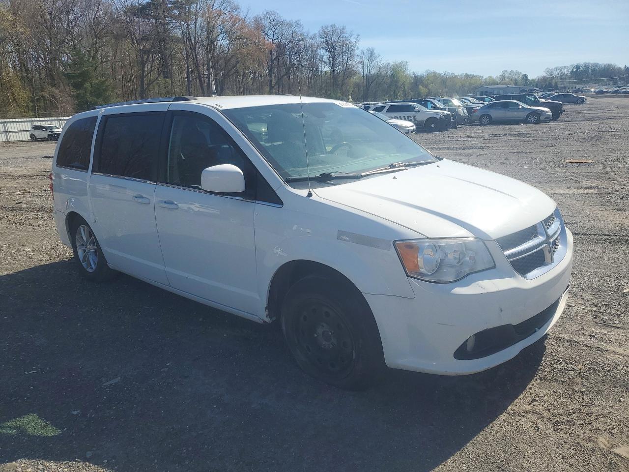 Dodge Caravan Sxt