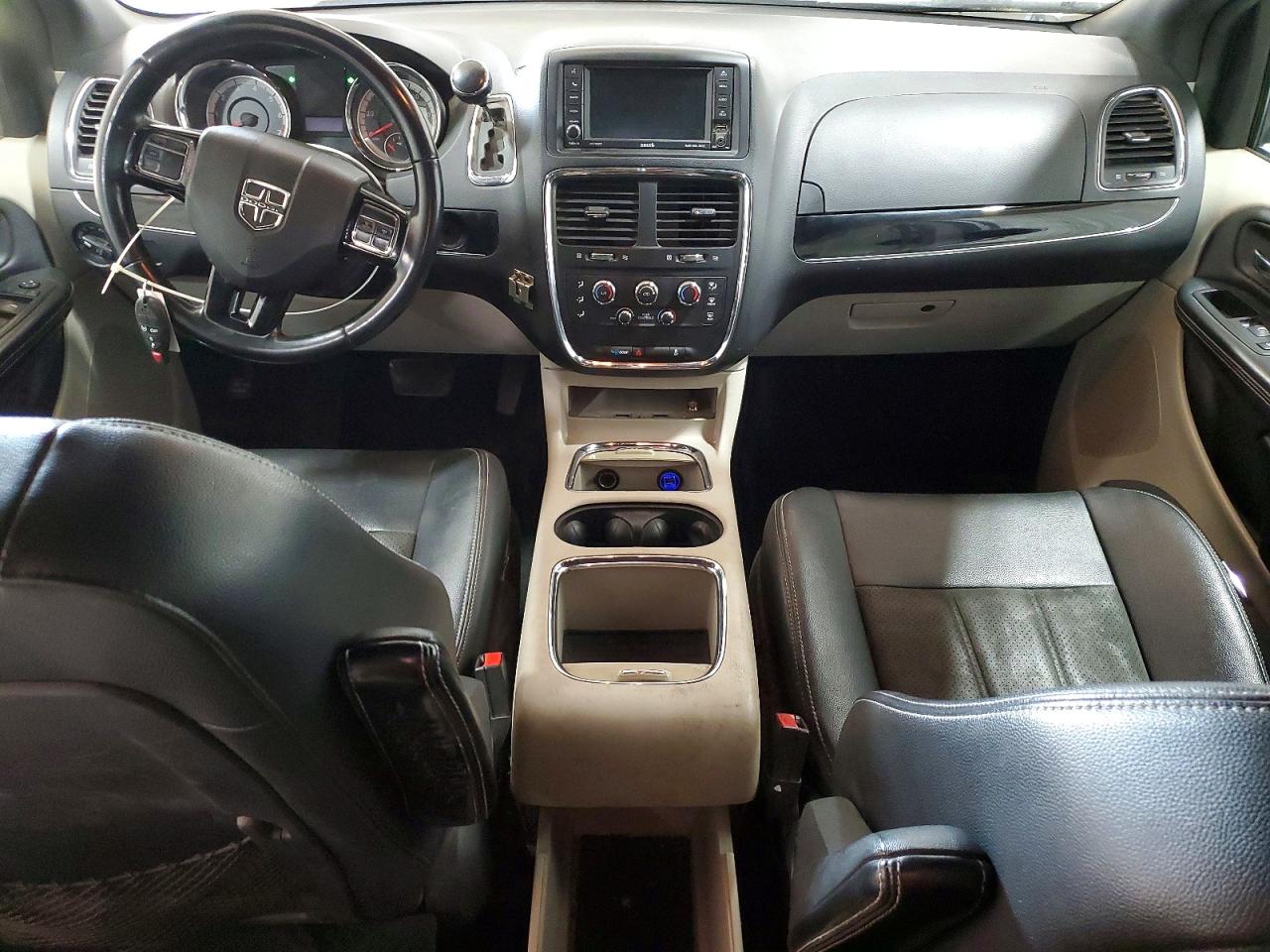 Dodge Caravan Sxt