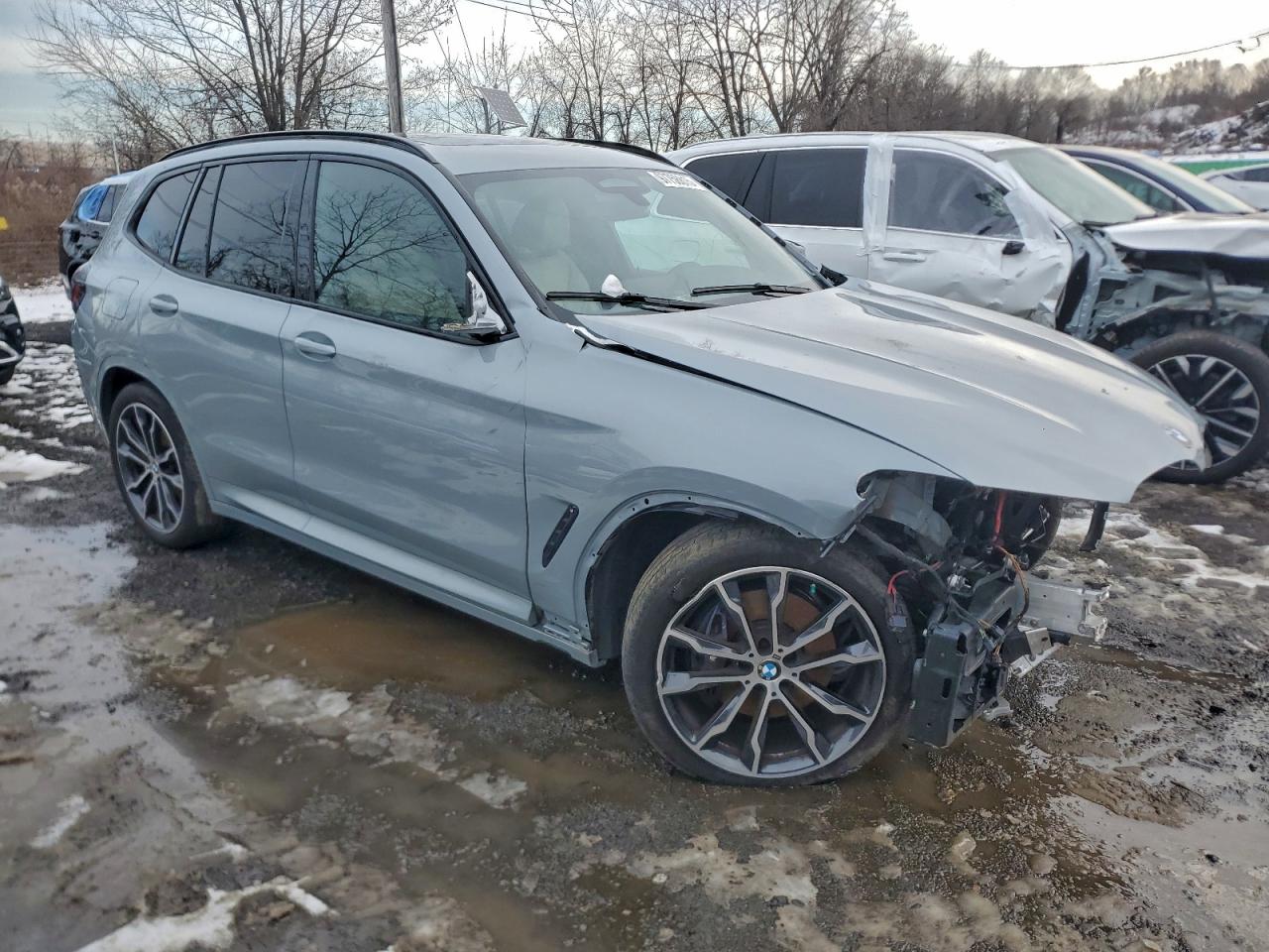 BMW X Series M40i