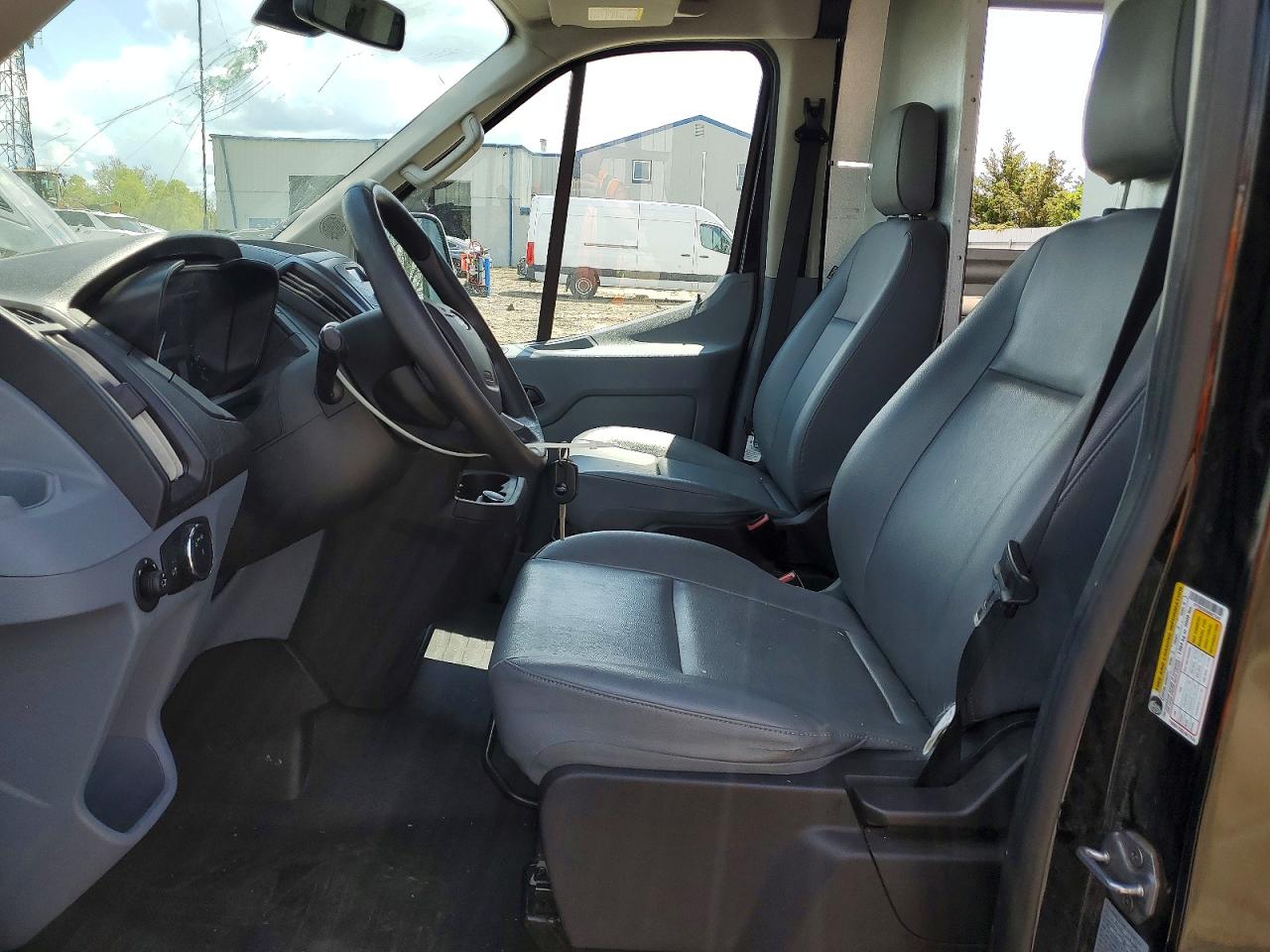 Ford Transit T-250