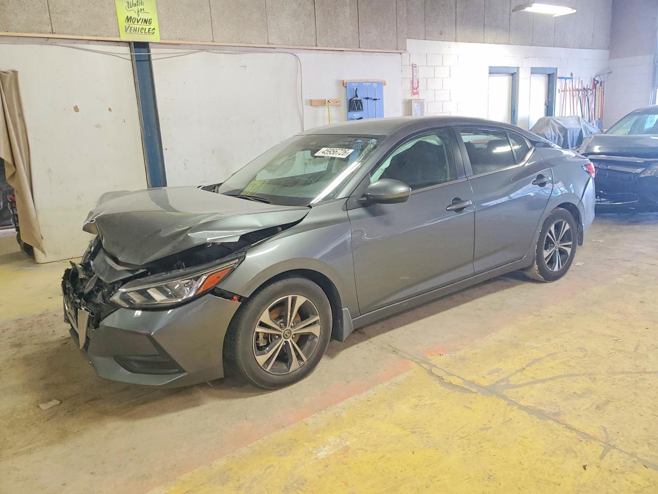 Salvage Nissan Sentra Image