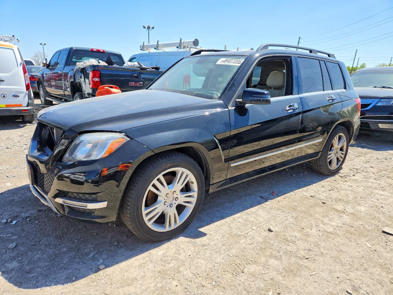Salvage Mercedes-Benz GLK Image