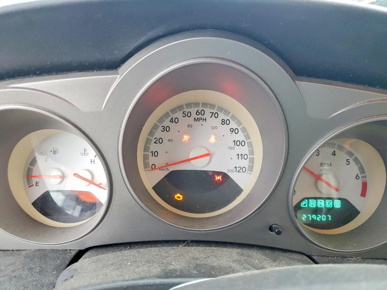 Dodge Avenger Se