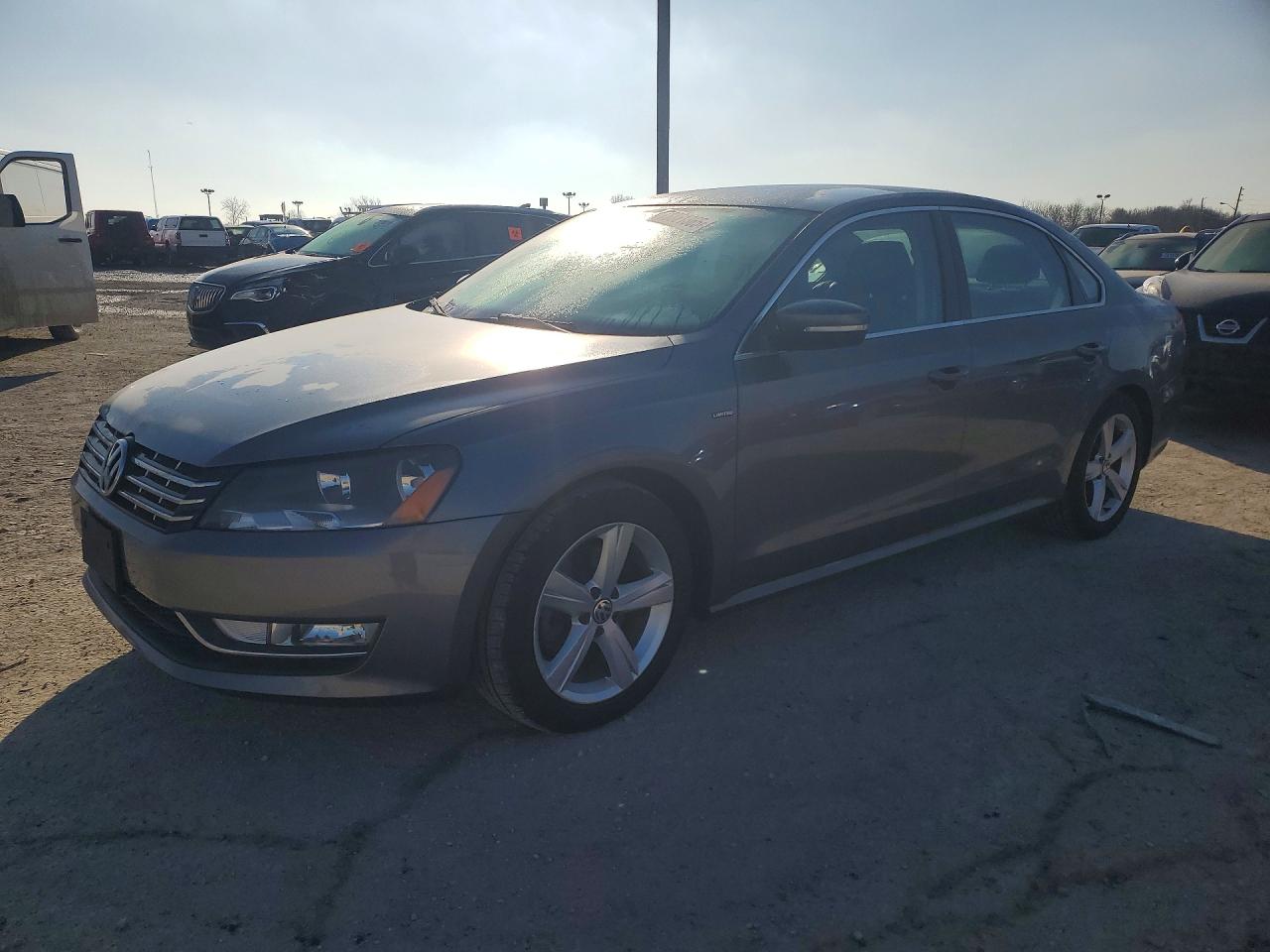 Salvage Volkswagen Passat Image