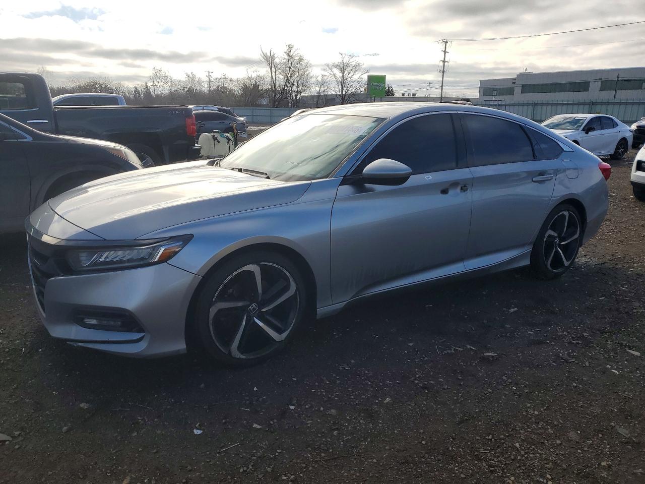Salvage Honda Accord Image