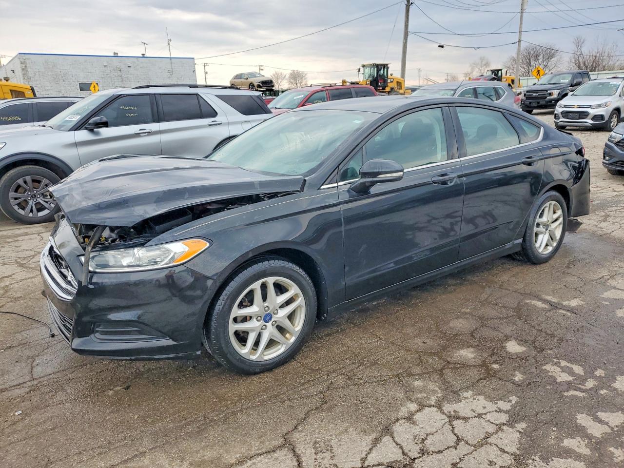 Salvage Ford Fusion Image