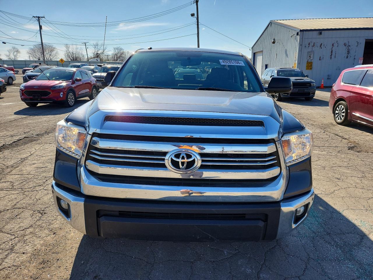 Toyota Tundra Crewmax Sr5