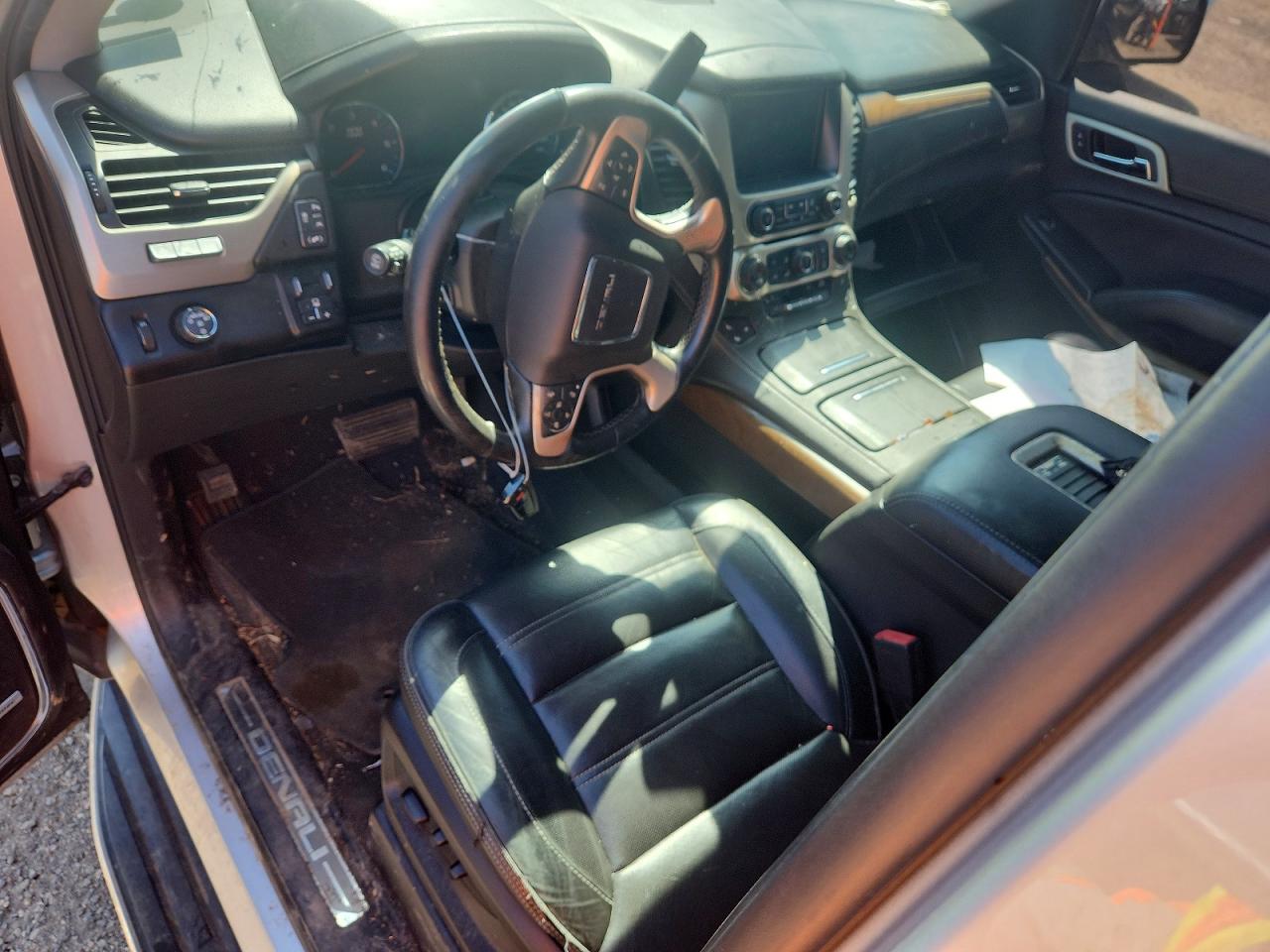 GMC Yukon Denali