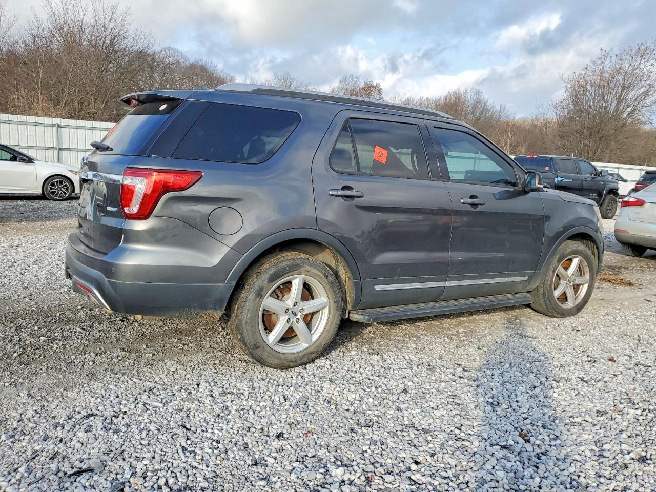 Ford Explorer Xlt
