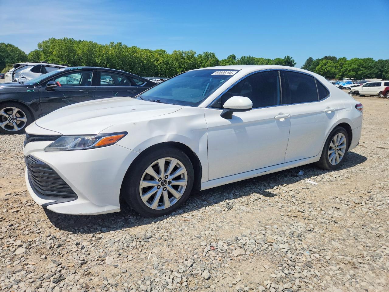 Salvage Toyota Camry Image