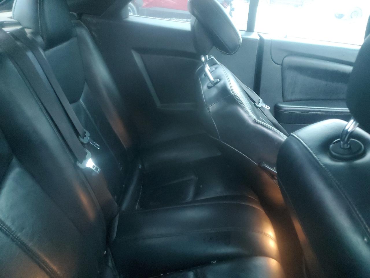 Chrysler 200