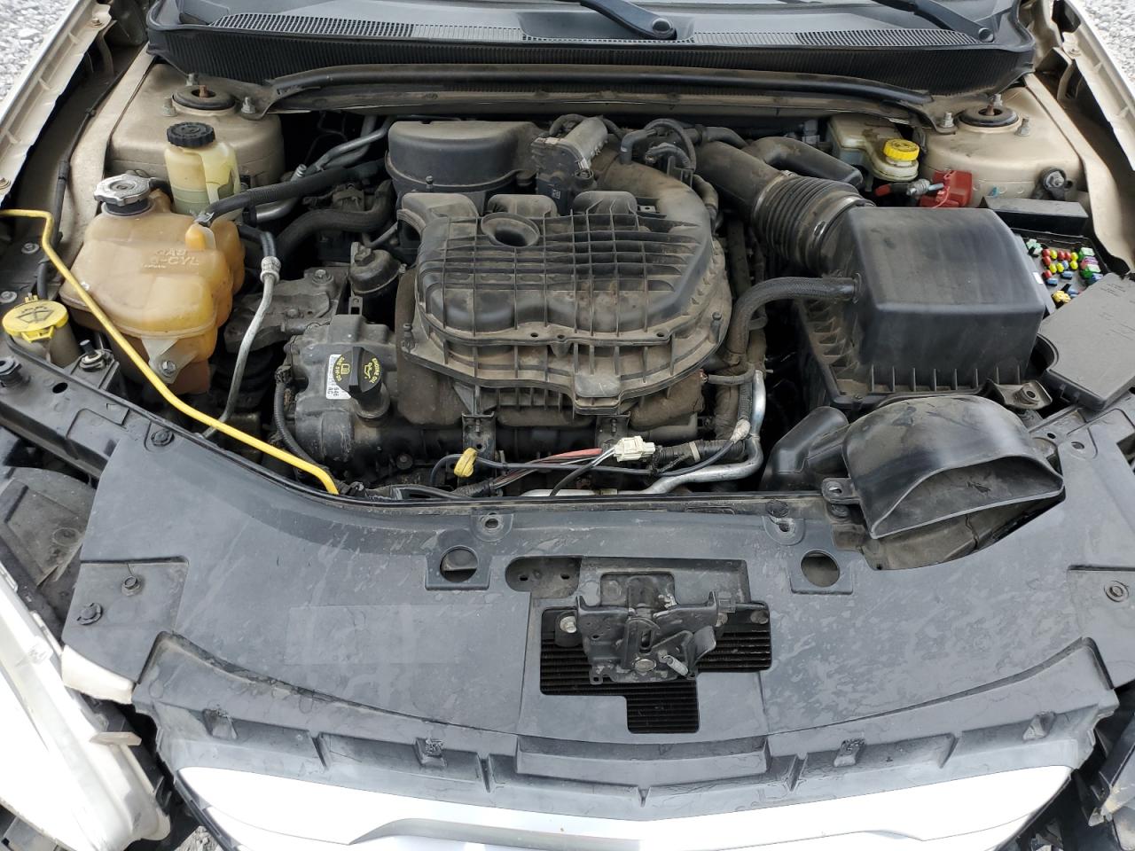 Chrysler 200