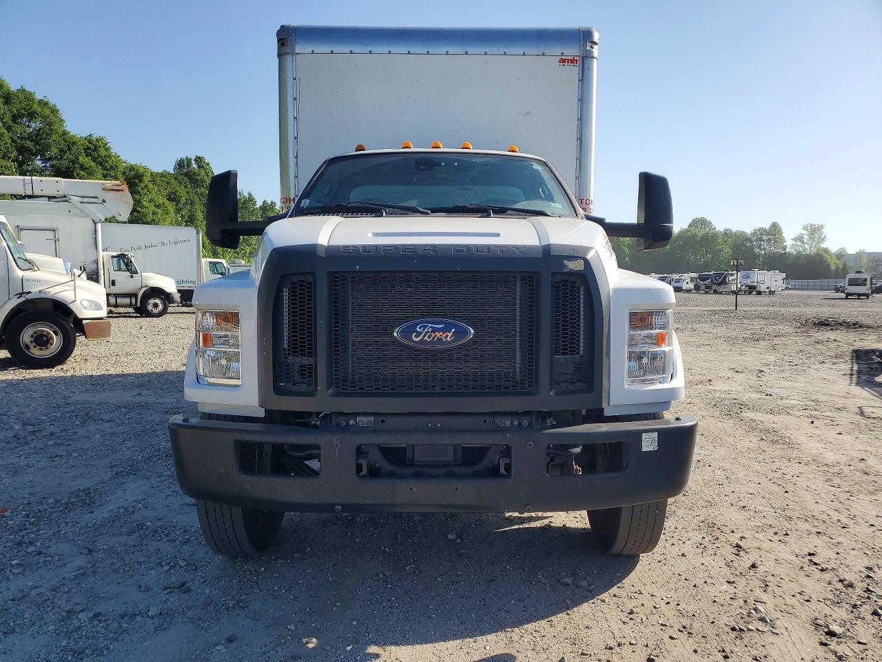 Ford F-650 Super Duty
