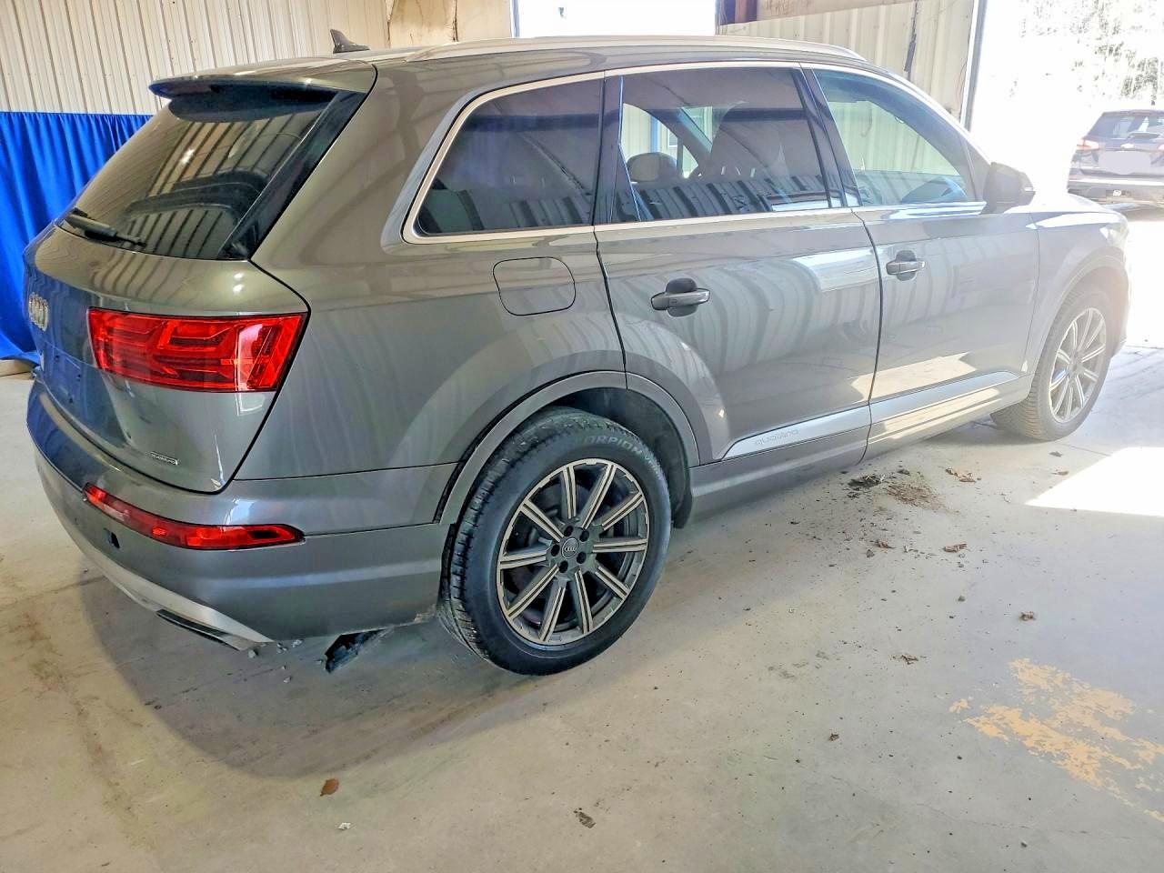 Audi Q7 Premium Plus
