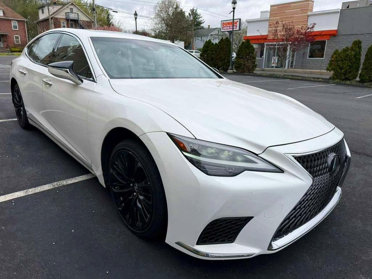 Lexus LS Base