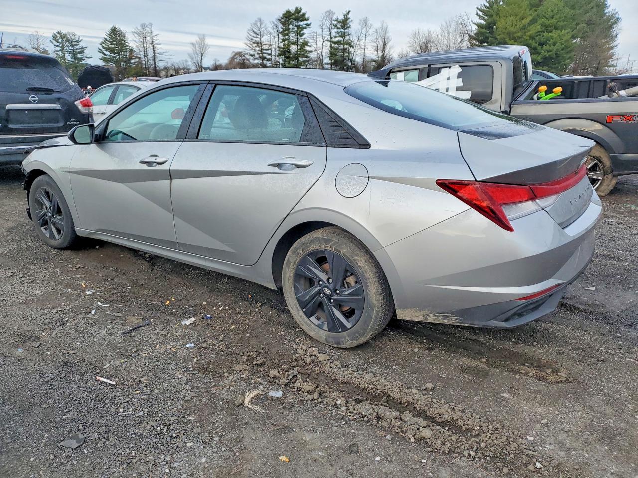 Hyundai ELANTRA Sel
