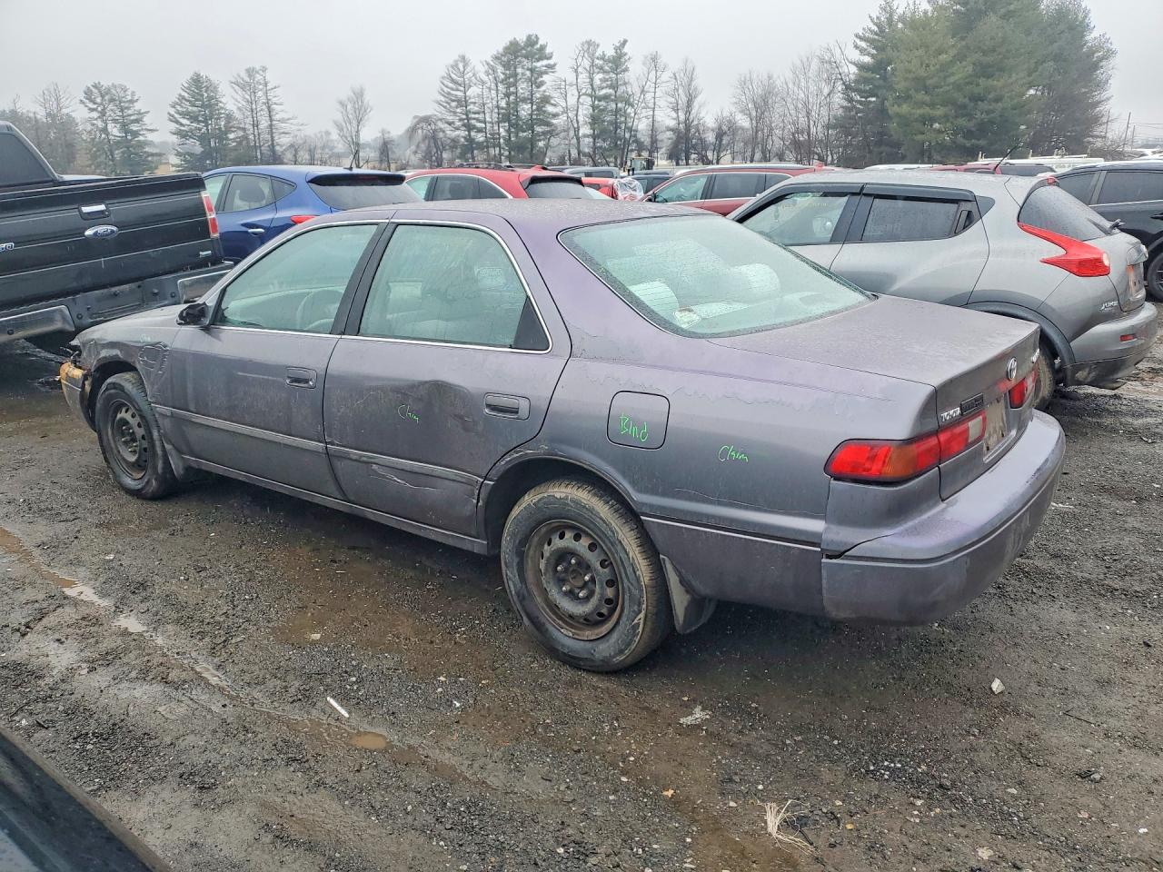 Toyota Camry Le