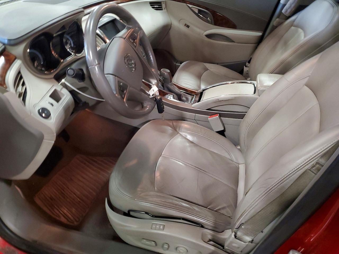 Buick LaCrosse Premium