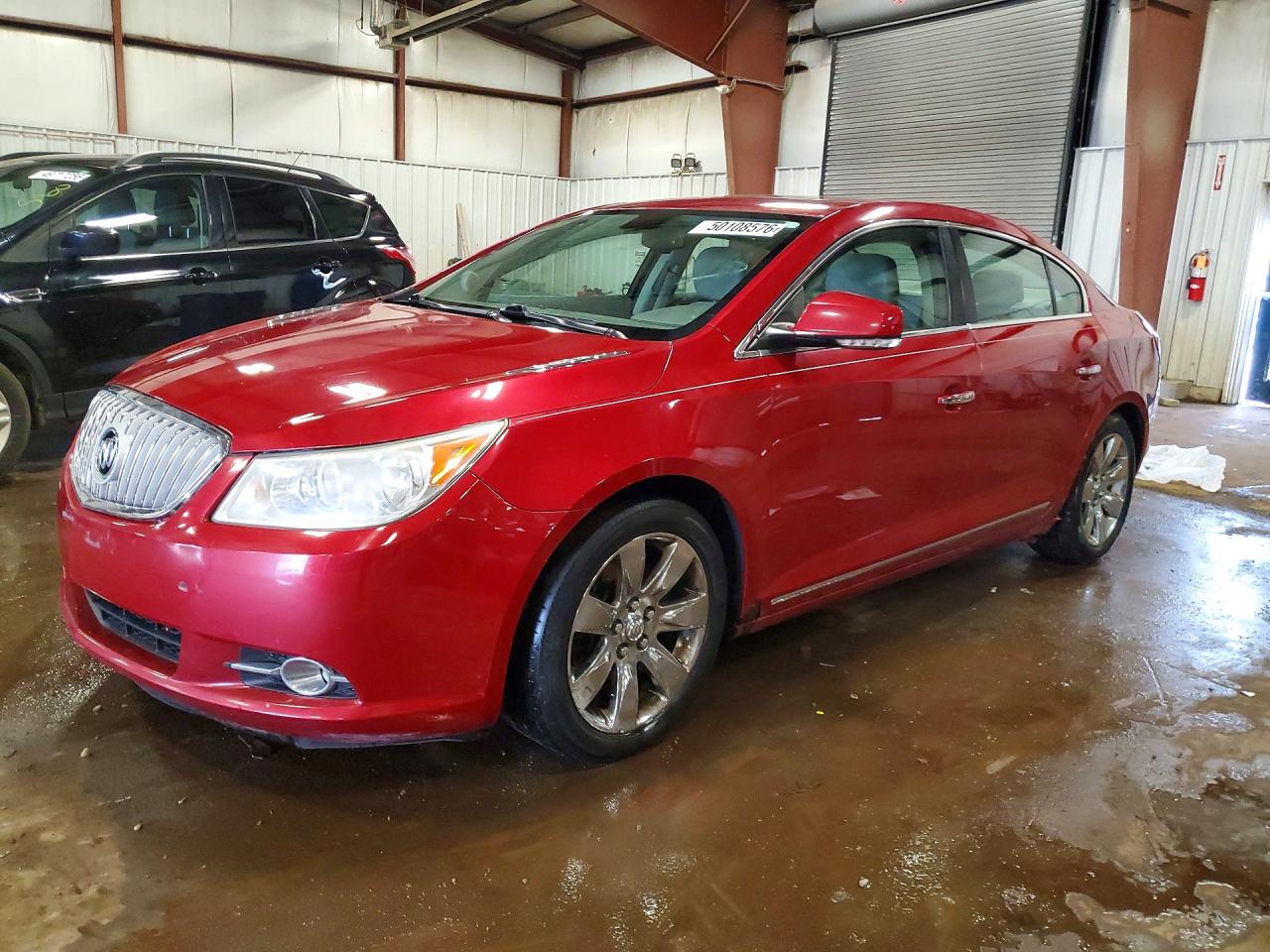Salvage Buick LaCrosse Image