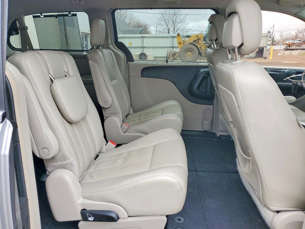 Chrysler Minivan Touring L
