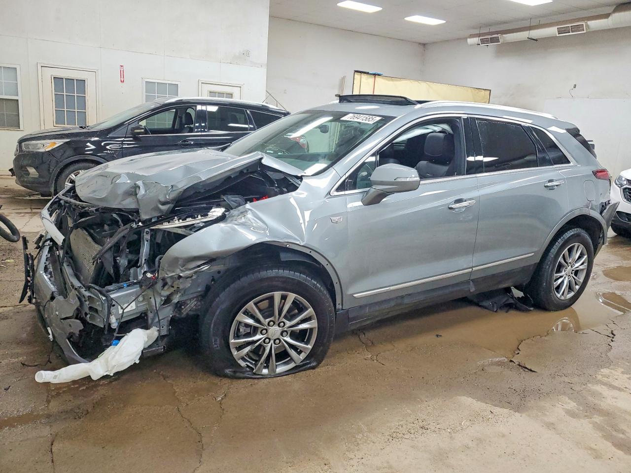 Salvage Cadillac XT5 Image