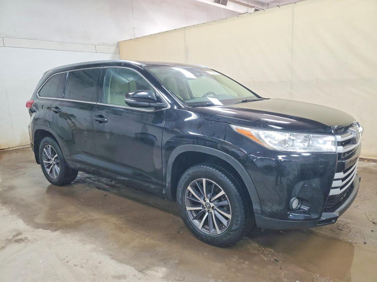 Toyota Highlander Xle