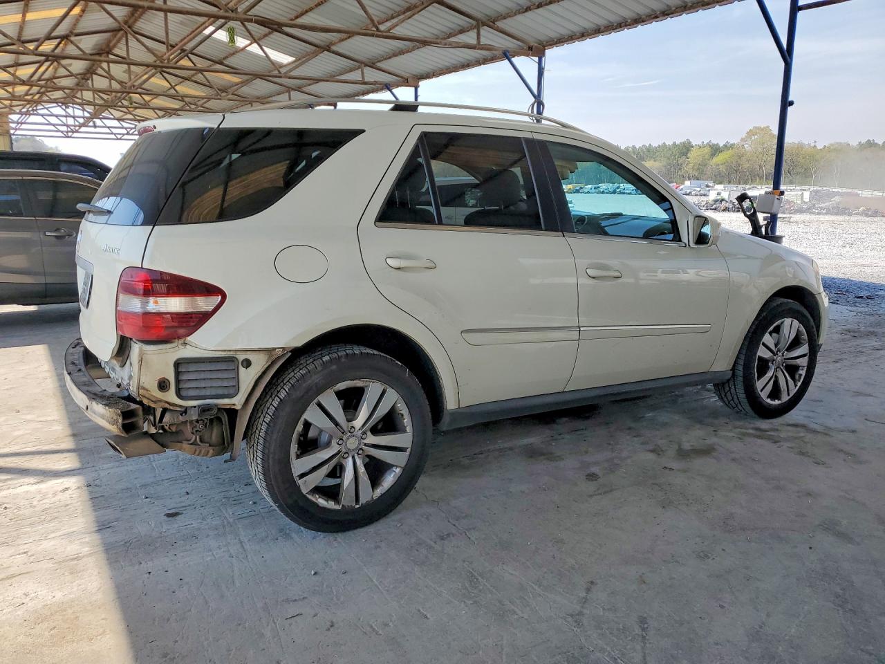 Mercedes-Benz M-Class 350 4matic