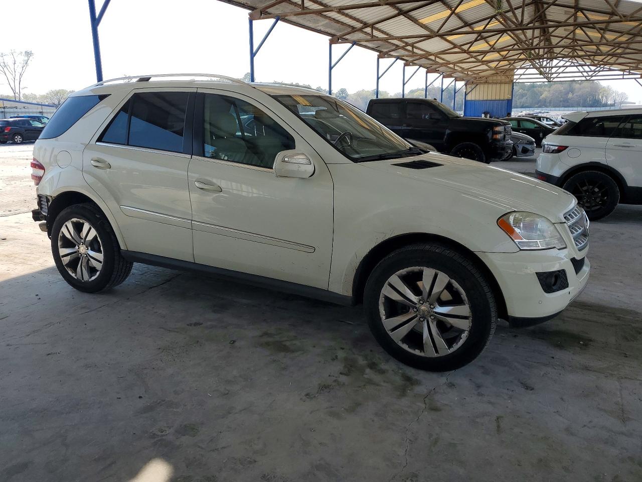 Mercedes-Benz M-Class 350 4matic