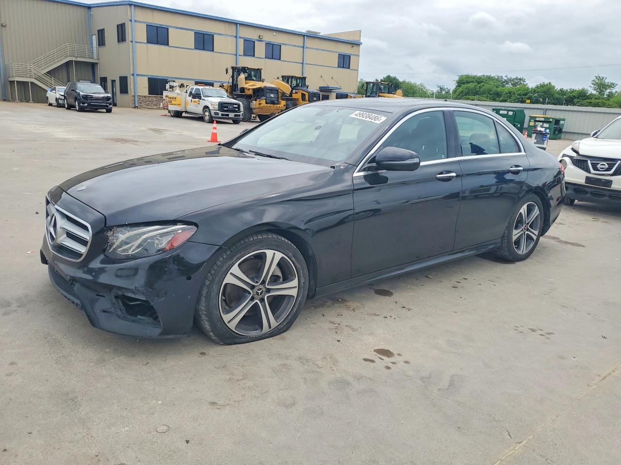 Salvage Mercedes-Benz E-Class Image