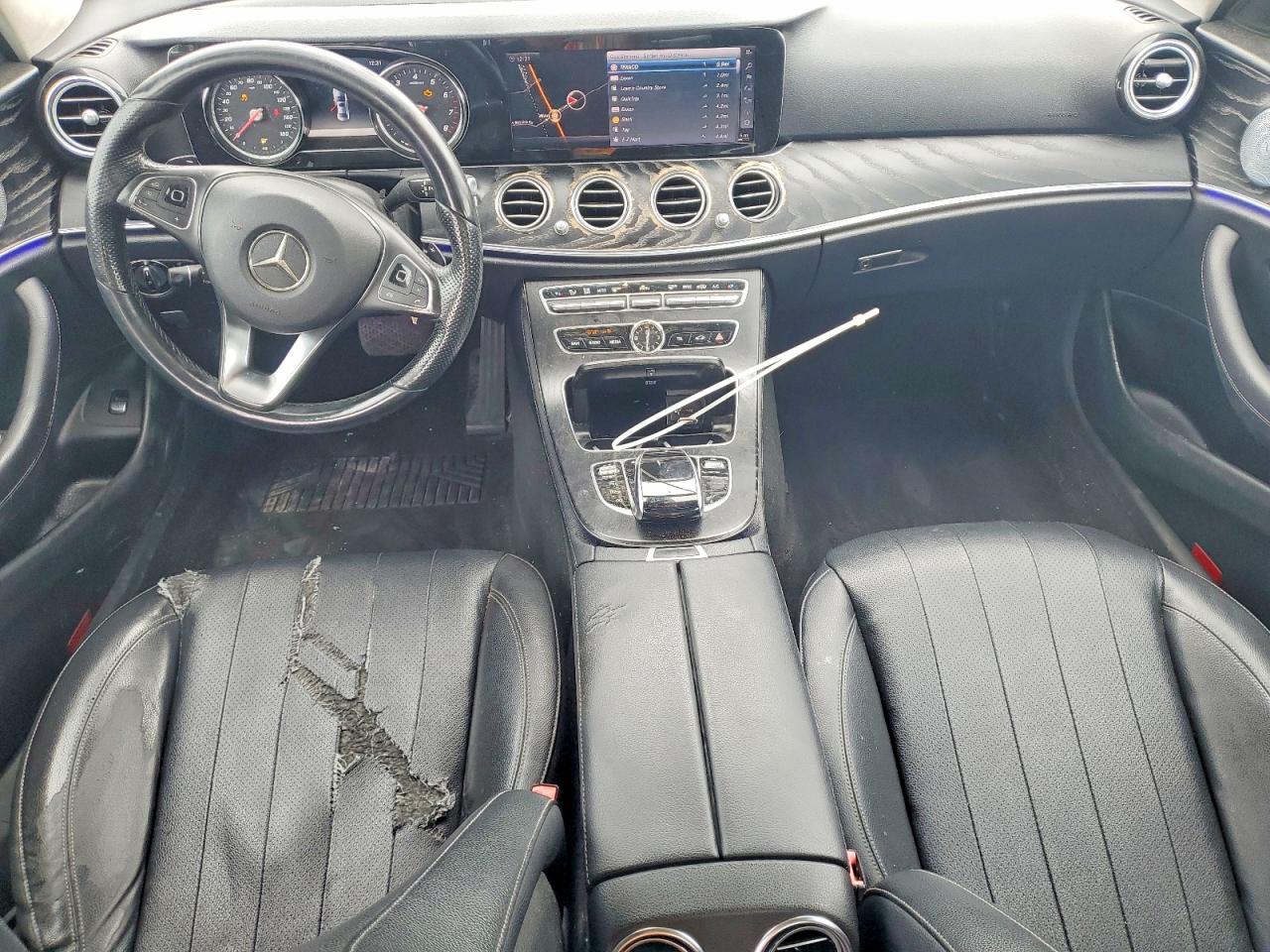 Mercedes-Benz E-Class 300