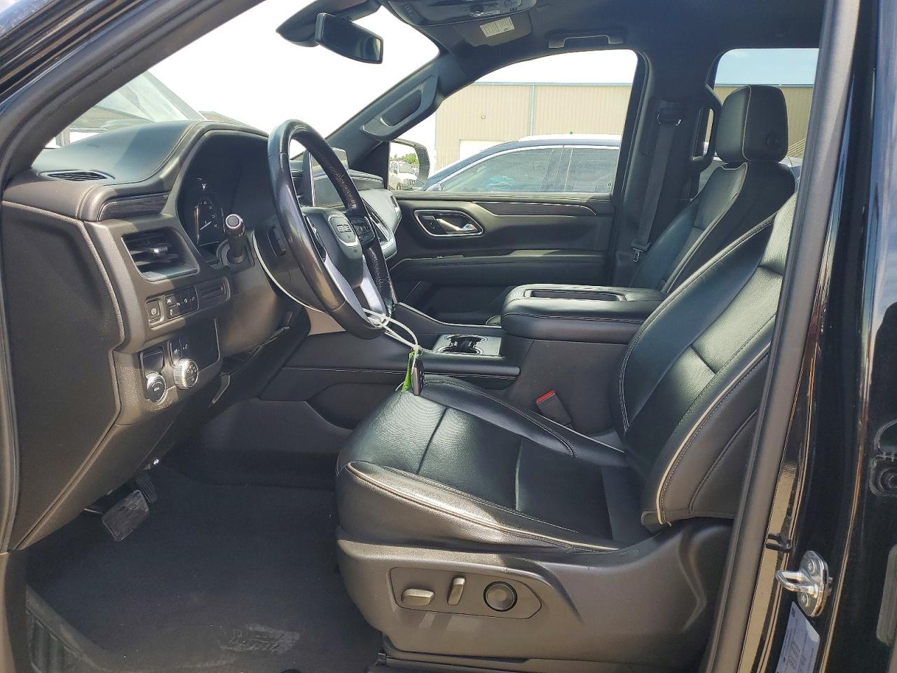 GMC Yukon C1500 Slt