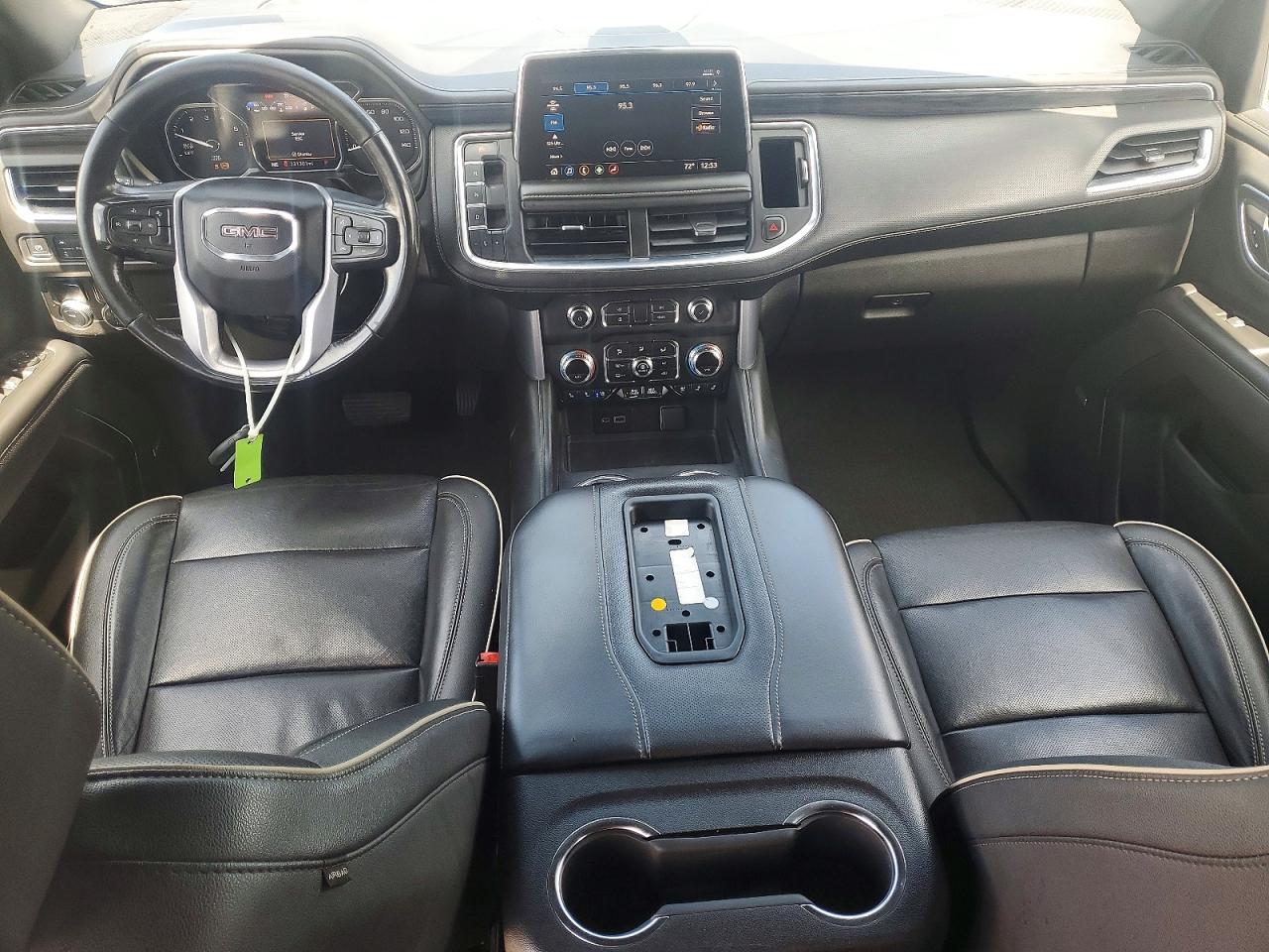 GMC Yukon C1500 Slt