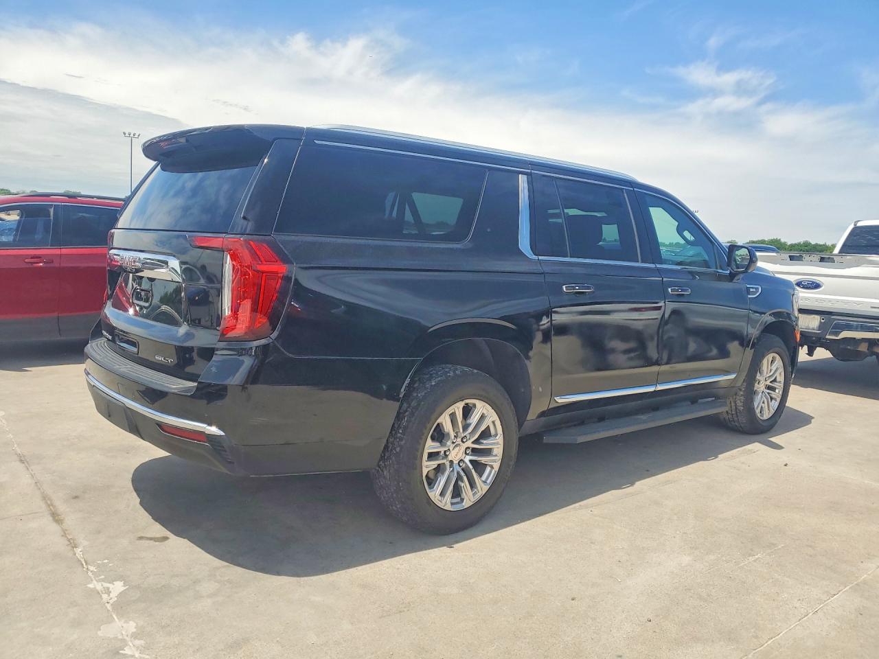 GMC Yukon C1500 Slt