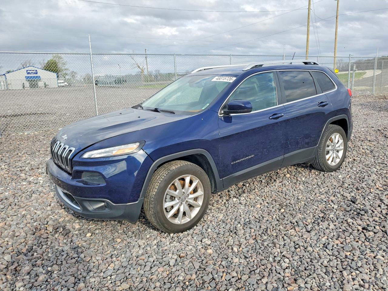 Salvage Jeep Cherokee Image