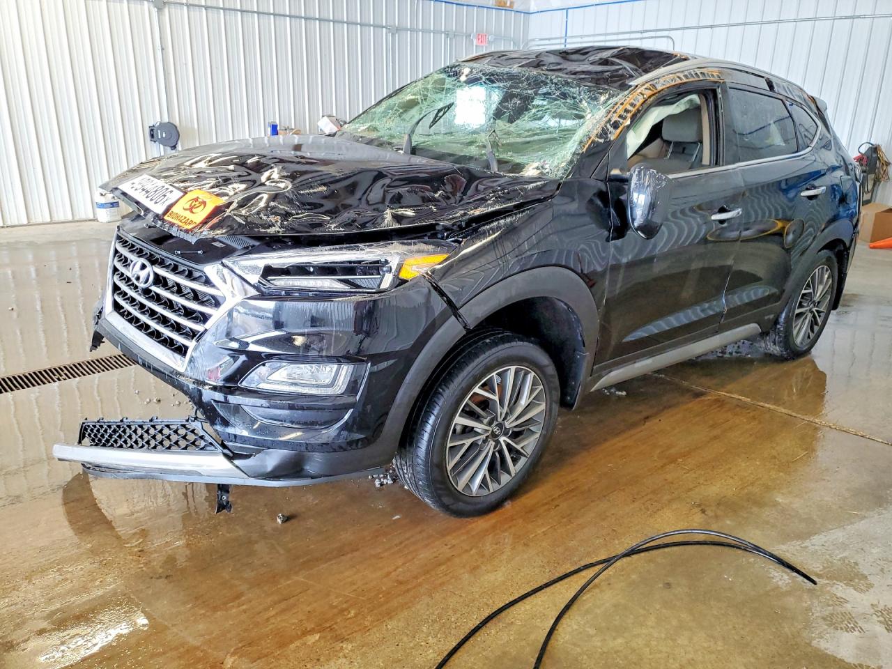 Salvage Hyundai TUCSON Image