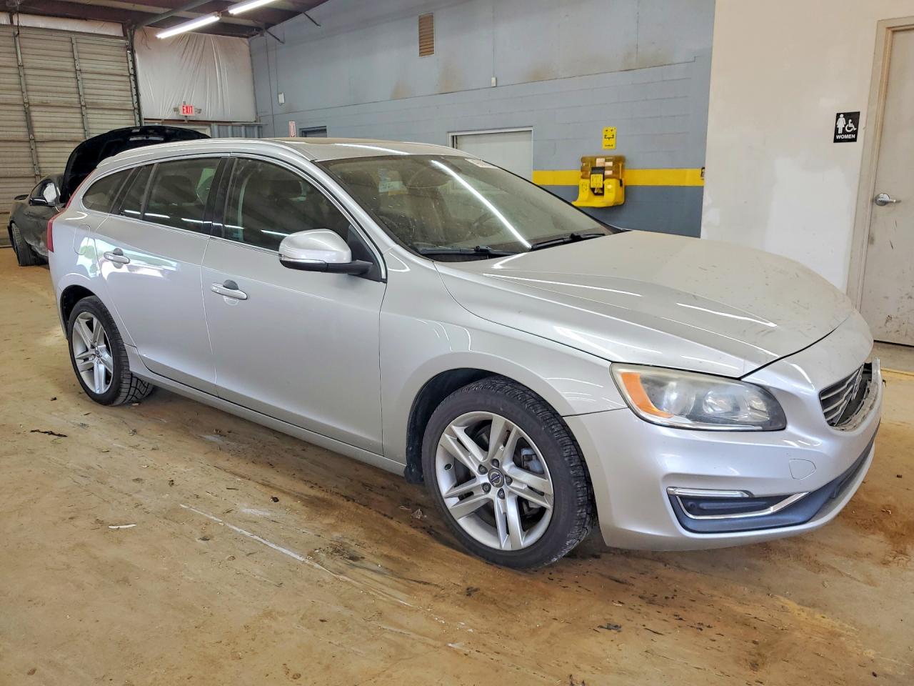 Volvo V60 Premier